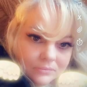 Meet your Posher, Michele